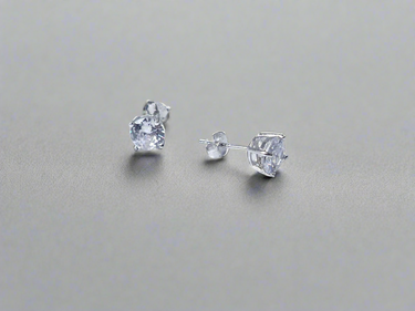 Round 5mm White Gold Stud Earrings